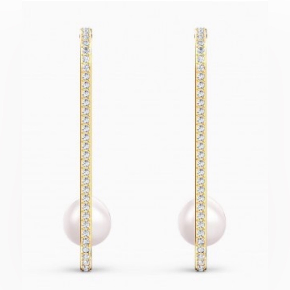 New Swarovski So Cool Pearl gold plated earrings 5512736